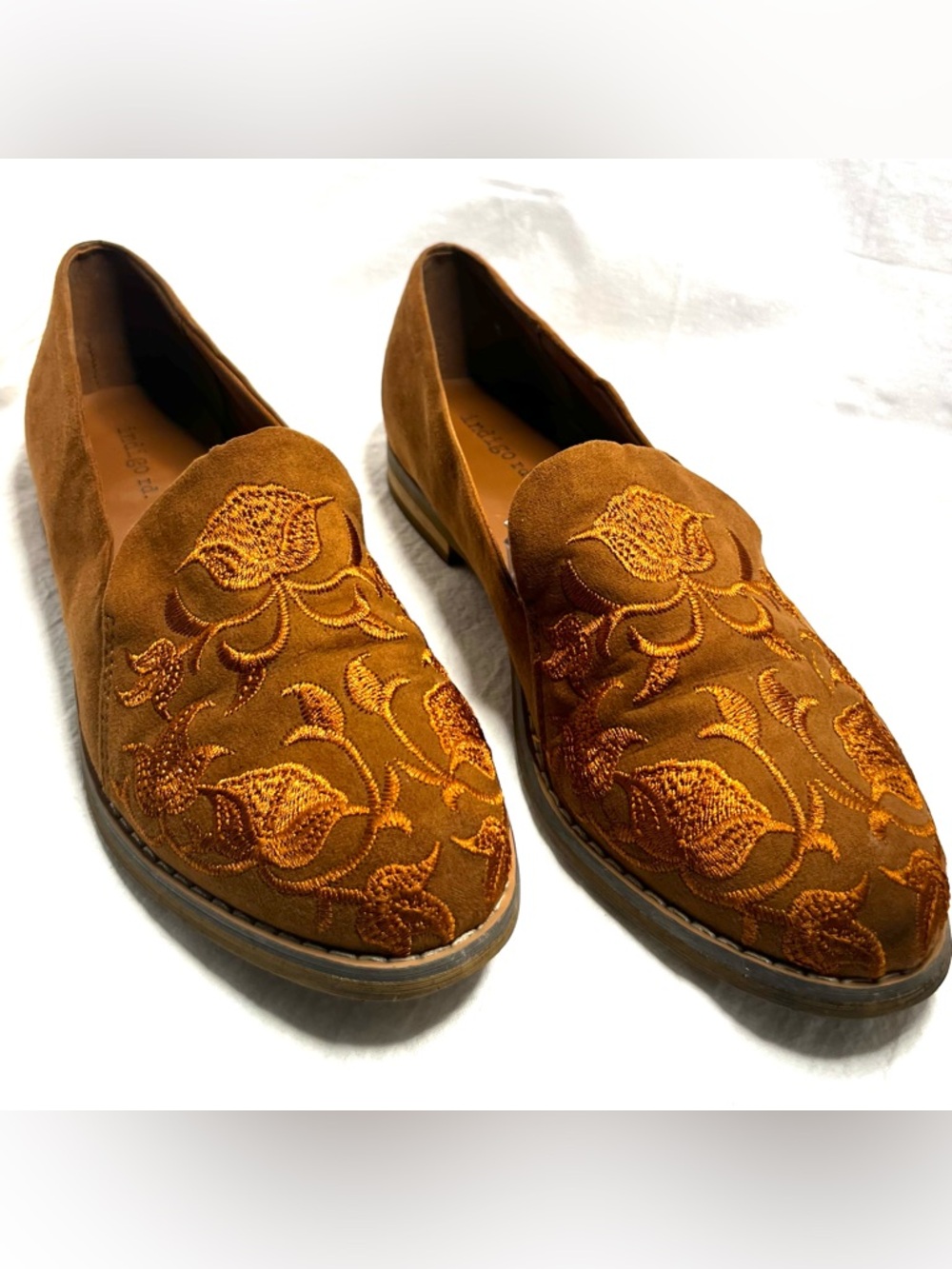 Indigo Rd Embroidered Loafers Brown Suede Floral Slip On Size 7.5 - Picture 7 of 9